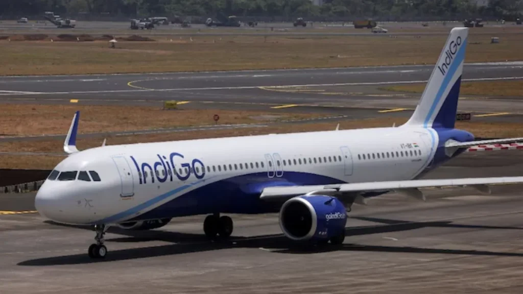 Dubai Mumbai Flight Emergency Landing
