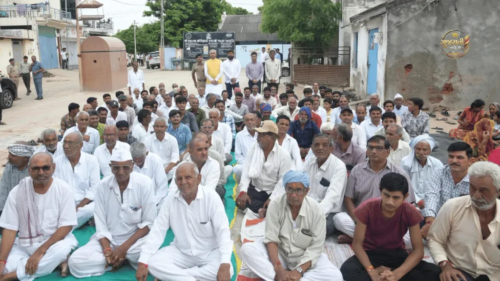 Governor Acharya Devvrat Navagam Visit